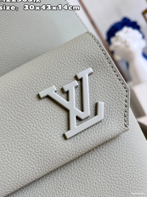 VUITTON TAKEOFF BACKPACK LOUIS 0718